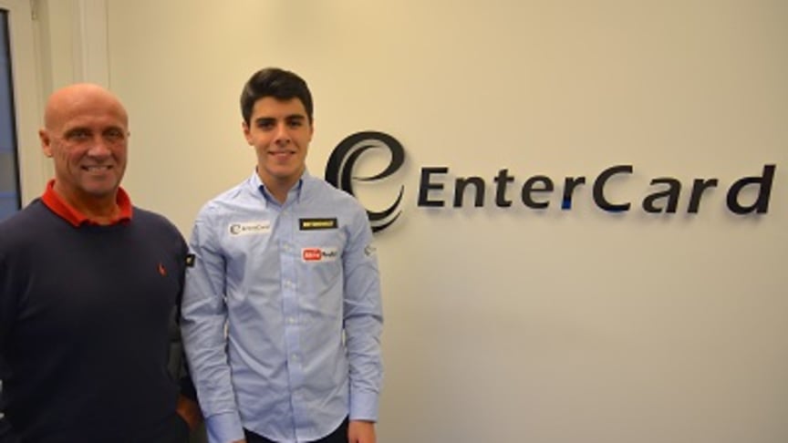 EnterCard Group støtter ungt sjakktalent: Går inn som en av de første sponsorene til Aryan Tari