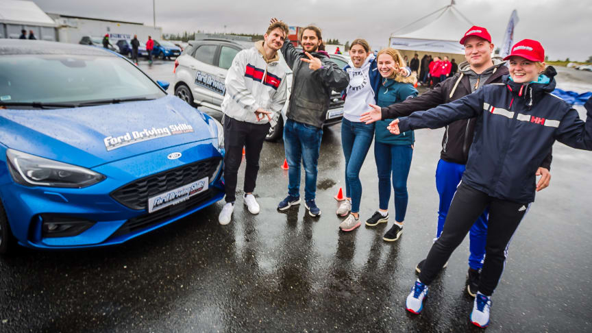 1000 ungdommer har nå gjennomført Fords gratis kjørekurs